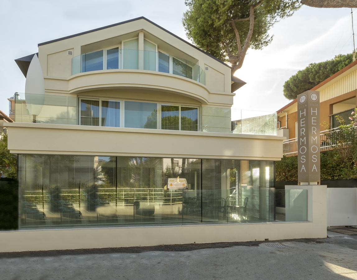 Hotel Villa Hermosa Riccione Dış mekan fotoğraf